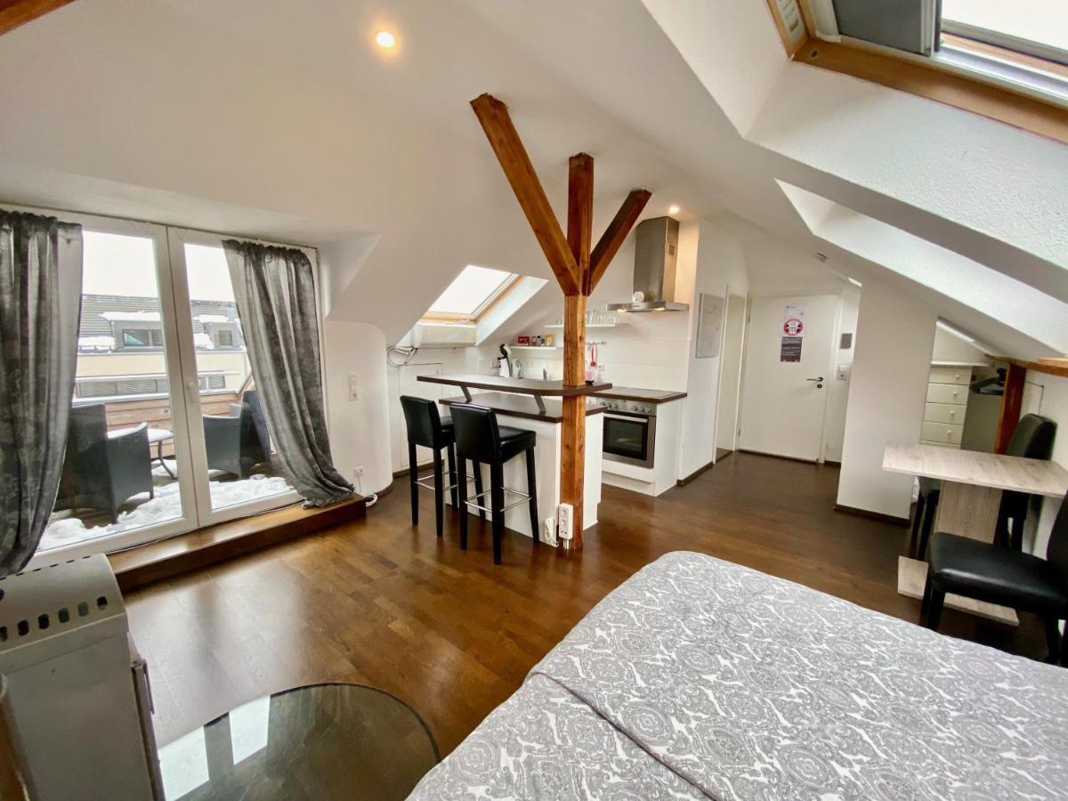 Wohnen Ueber Den Daechern Von Ravensburg, Stadtnah, Kamin, Klima Apartment Luaran gambar